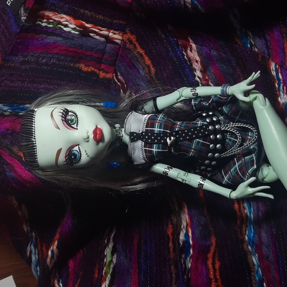 17inch Monster High doll FrankieStein